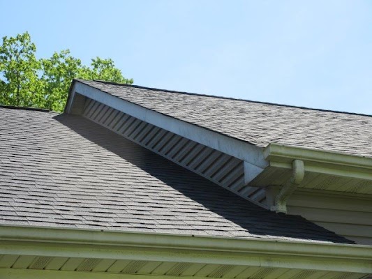 Factors Affecting Roof Shingle Prices