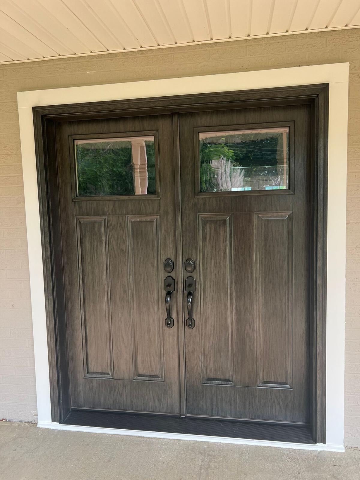 Tebeau Family’s New Entry Door in Newington VA